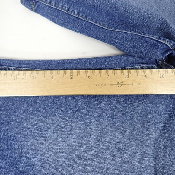 Curve appeal denim shorts - Picture 6 of 7